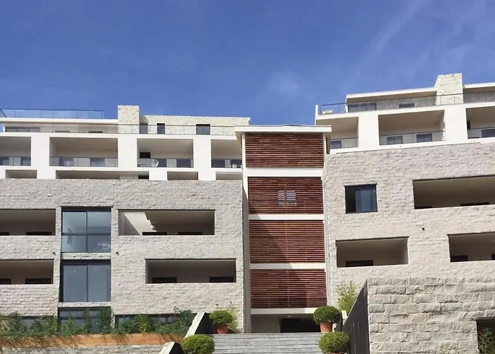 Chateau-5 By Interhome Apartman Porto-Vecchio