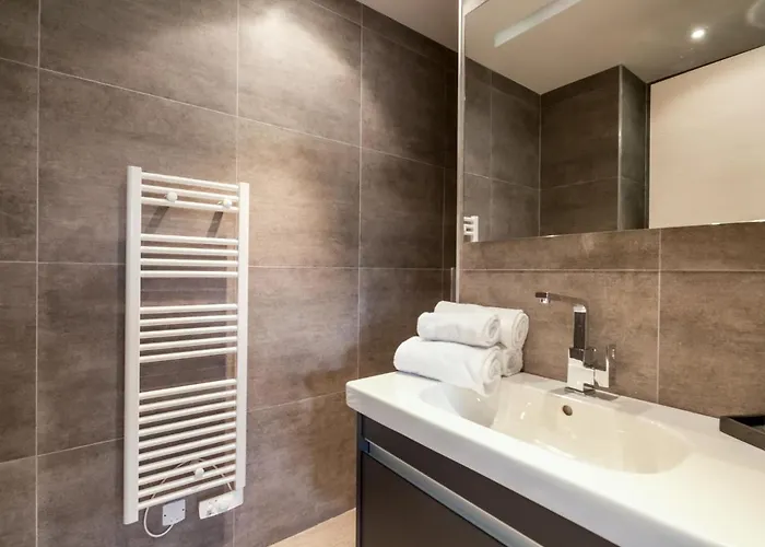 Appartement Chateau-5 By Interhome